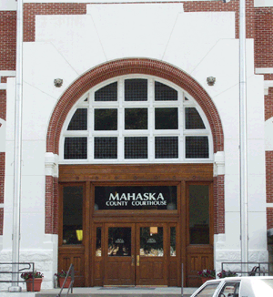 Mhaska County Courthouse - Front Doors